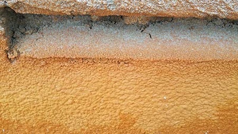 顶板防水：卷材与涂料，哪种更适合你的工程？**